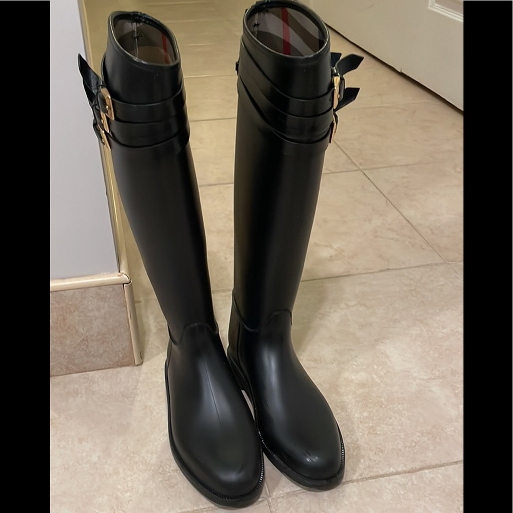 Burberry rain boots